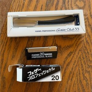 Feather Artist Club Black SS Straight Razor handle